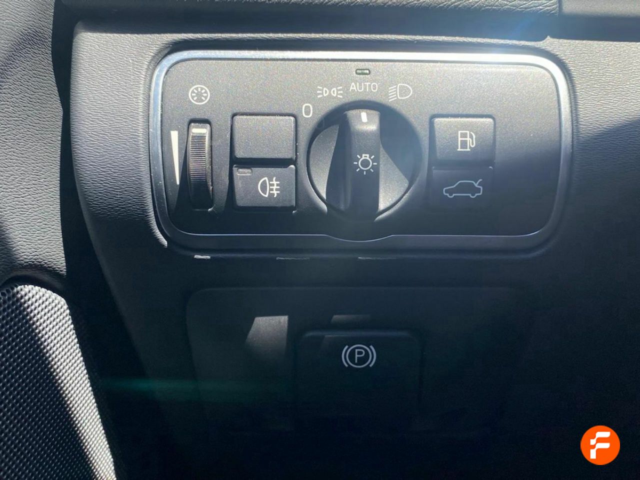 Foto Volvo V60 24