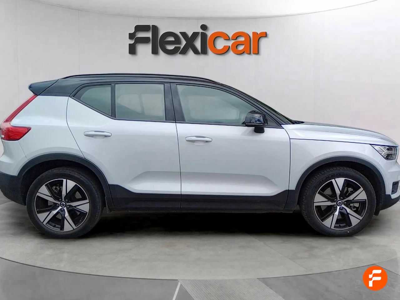 Foto Volvo XC40 3