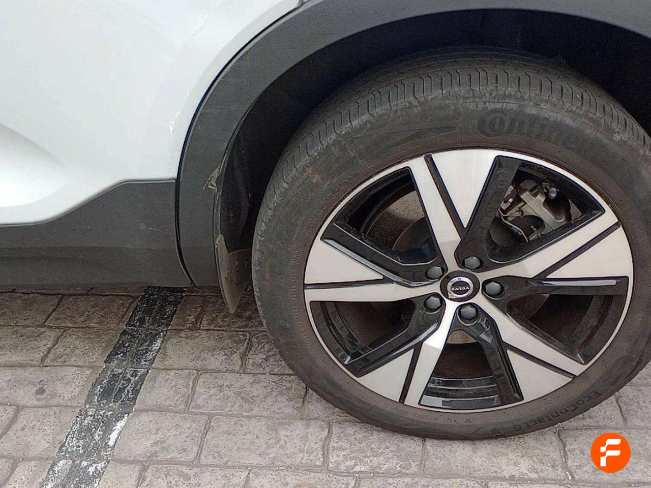 Foto Volvo XC40 18