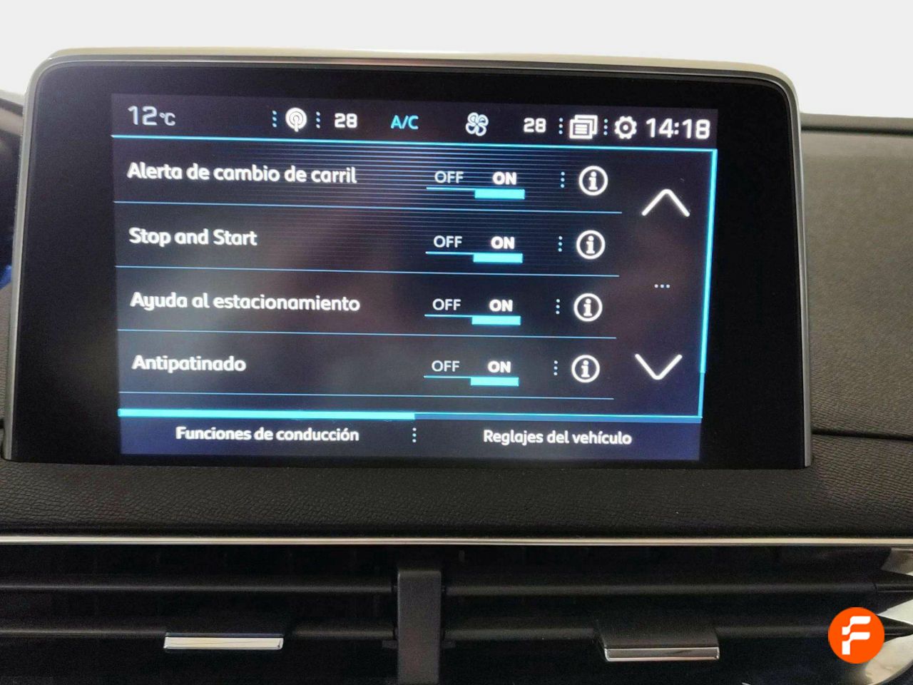Foto Peugeot 5008 13