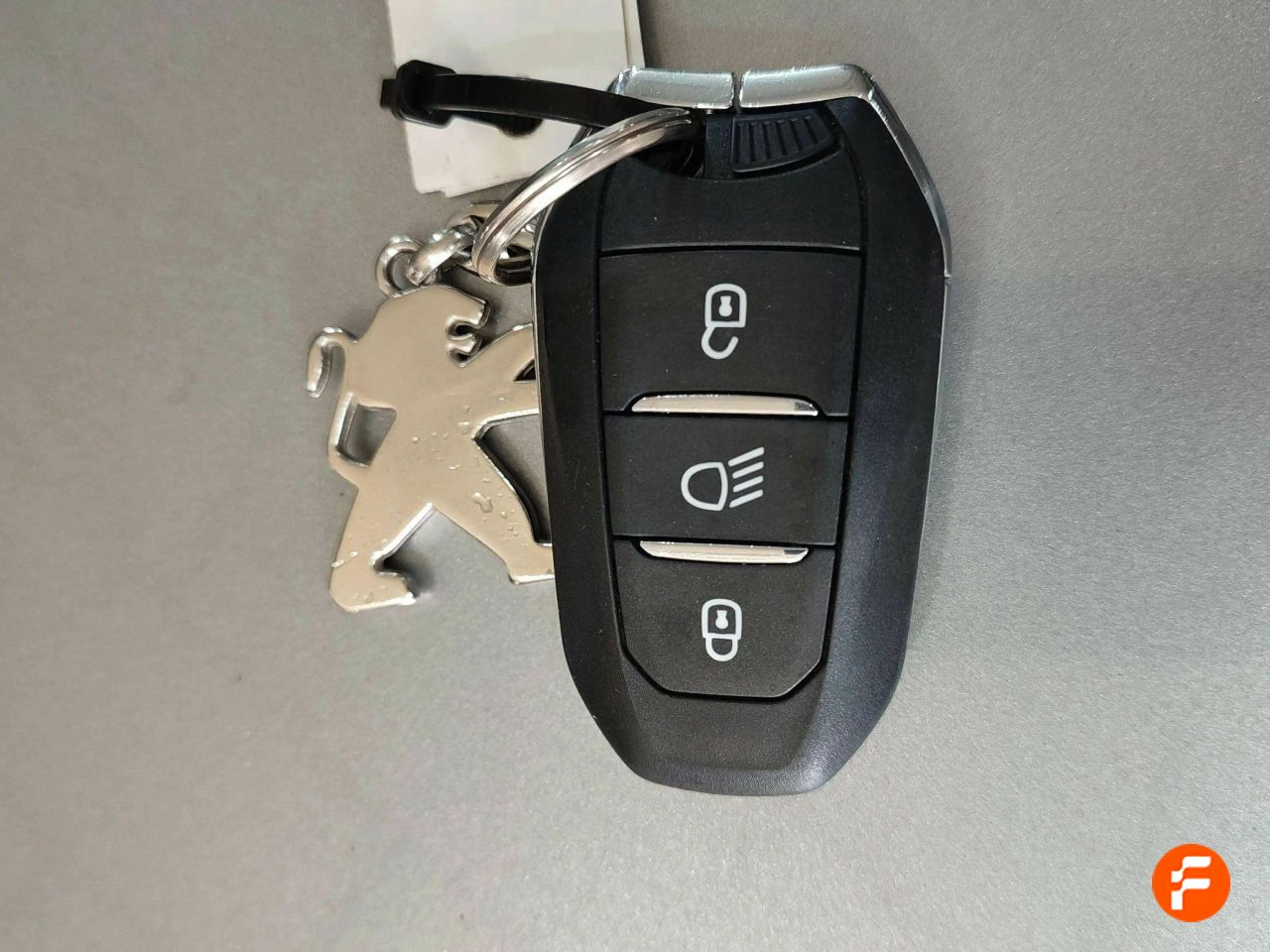 Foto Peugeot 5008 26