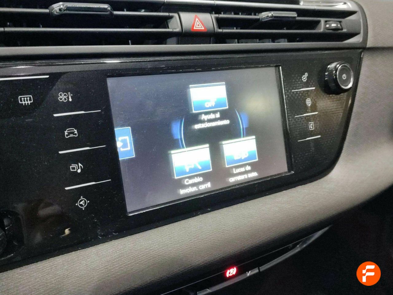 Foto Citroën C4 Picasso 13