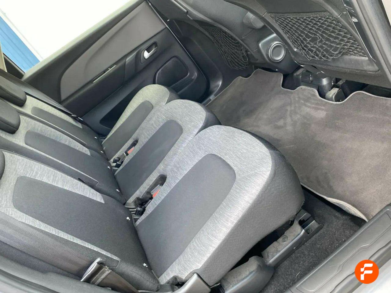 Foto Citroën C4 Picasso 21
