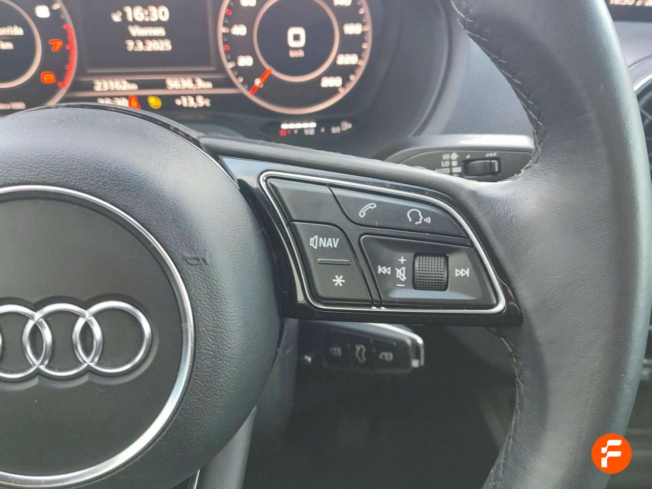 Foto Audi Q2 15