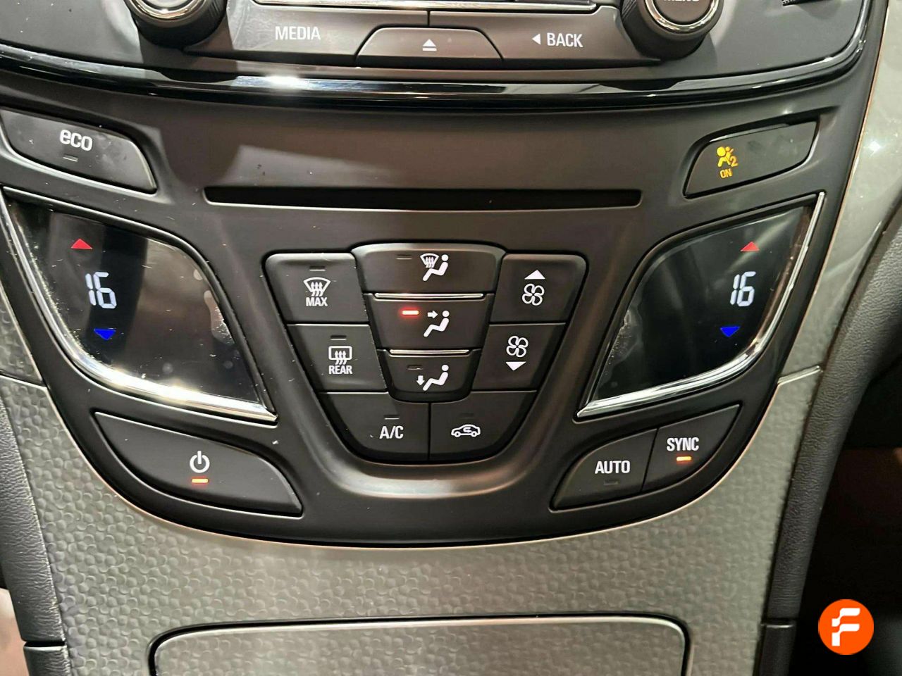 Foto Opel Insignia  24