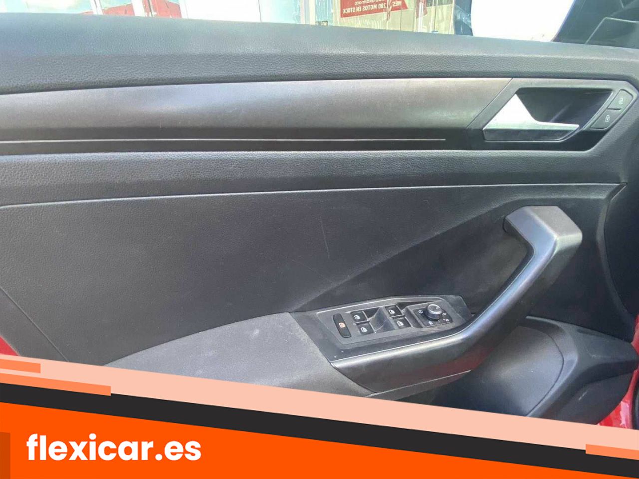Foto Volkswagen T-Roc 20
