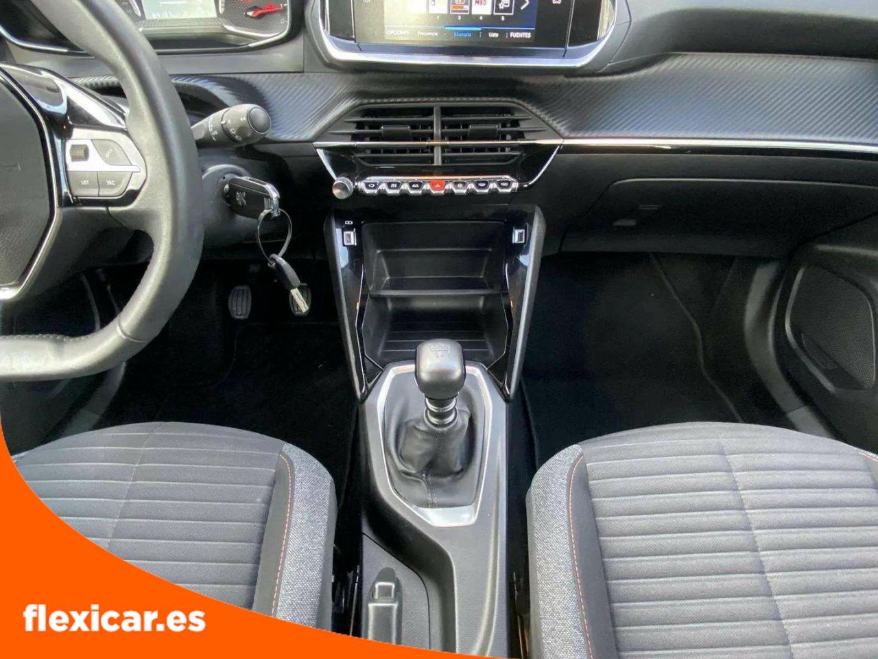 Foto Peugeot 2008 11