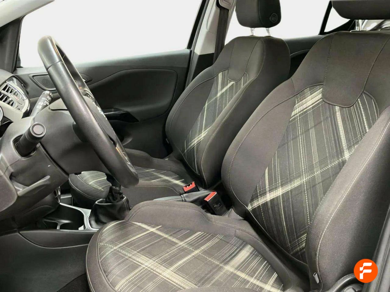 Foto Opel Corsa 12