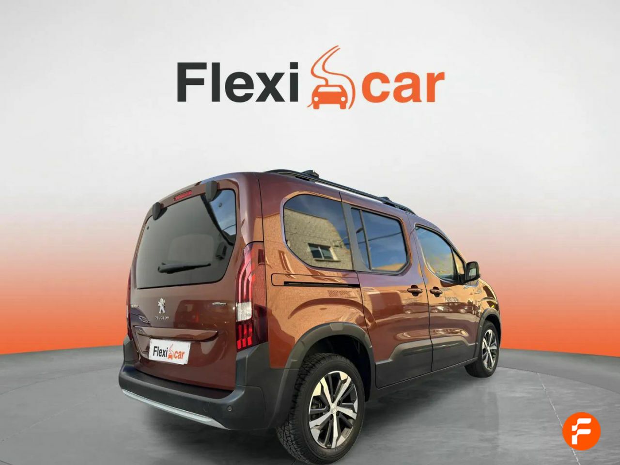 Foto Peugeot Rifter 8
