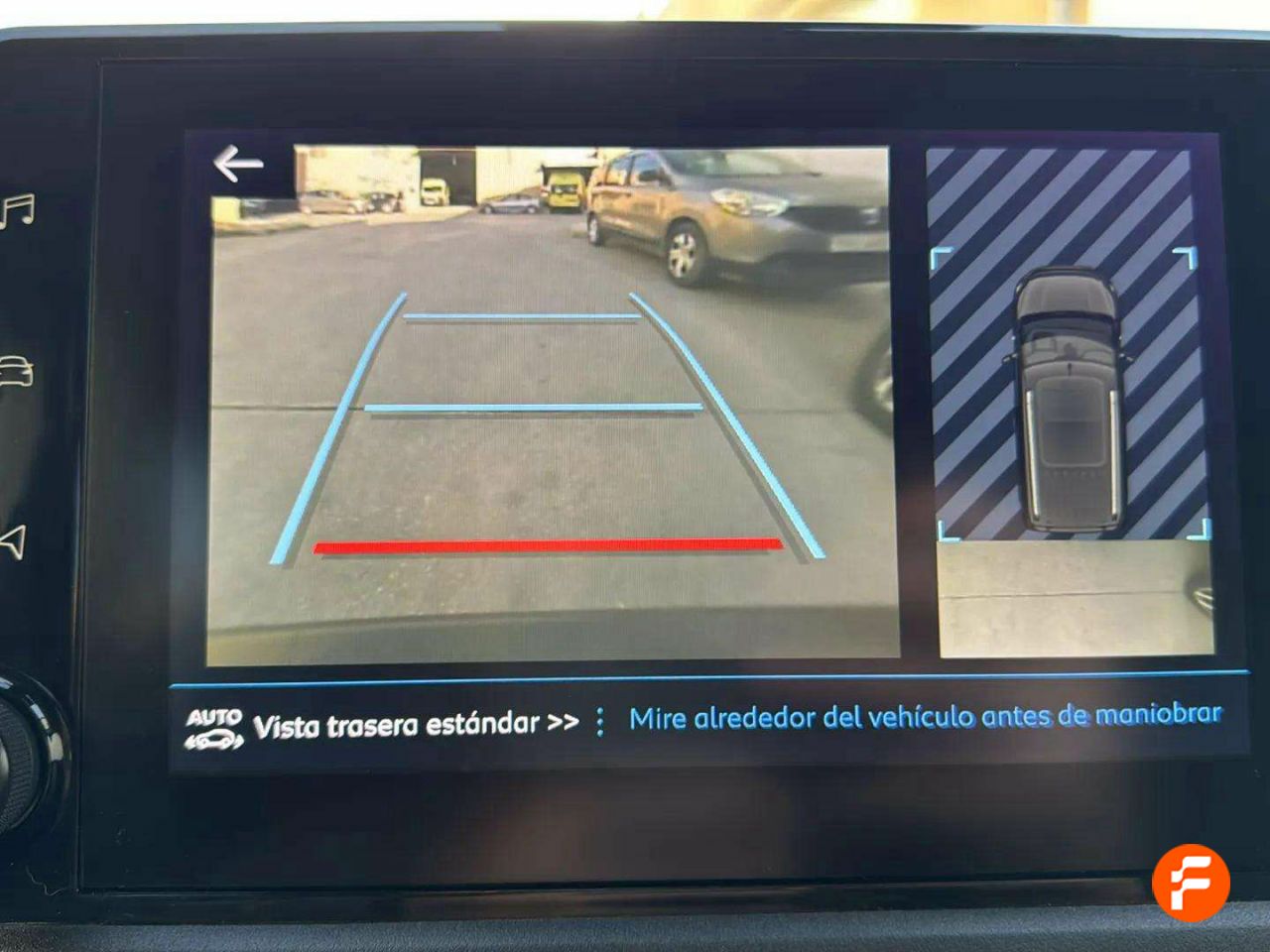 Foto Peugeot Rifter 15