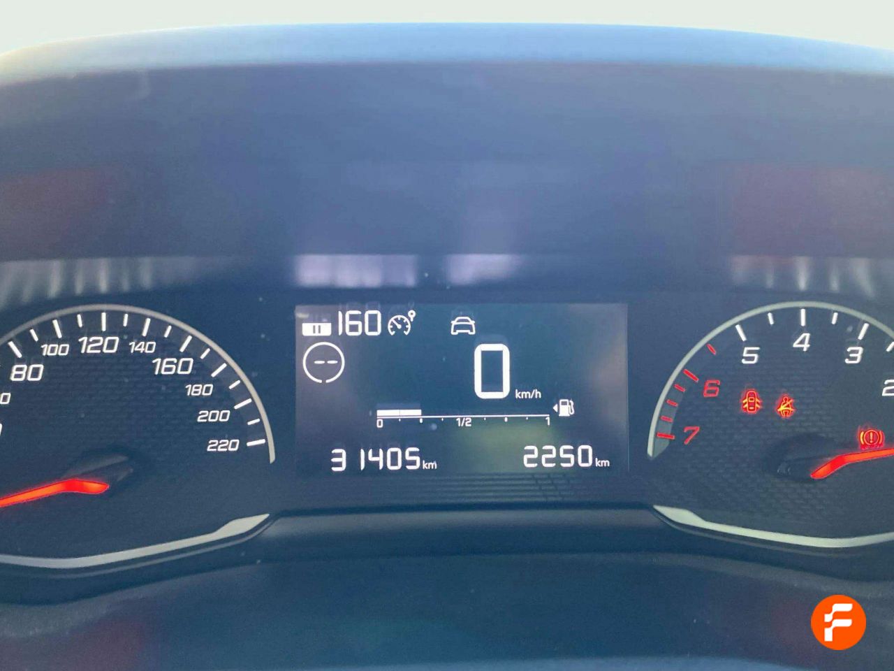 Foto Peugeot 208 12