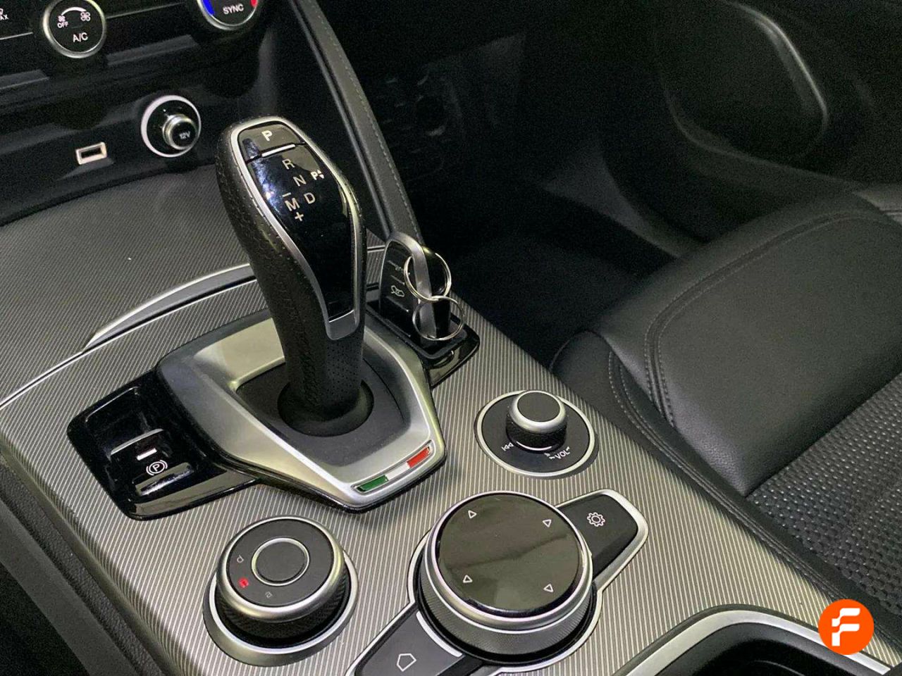 Foto Alfa Romeo Stelvio 27