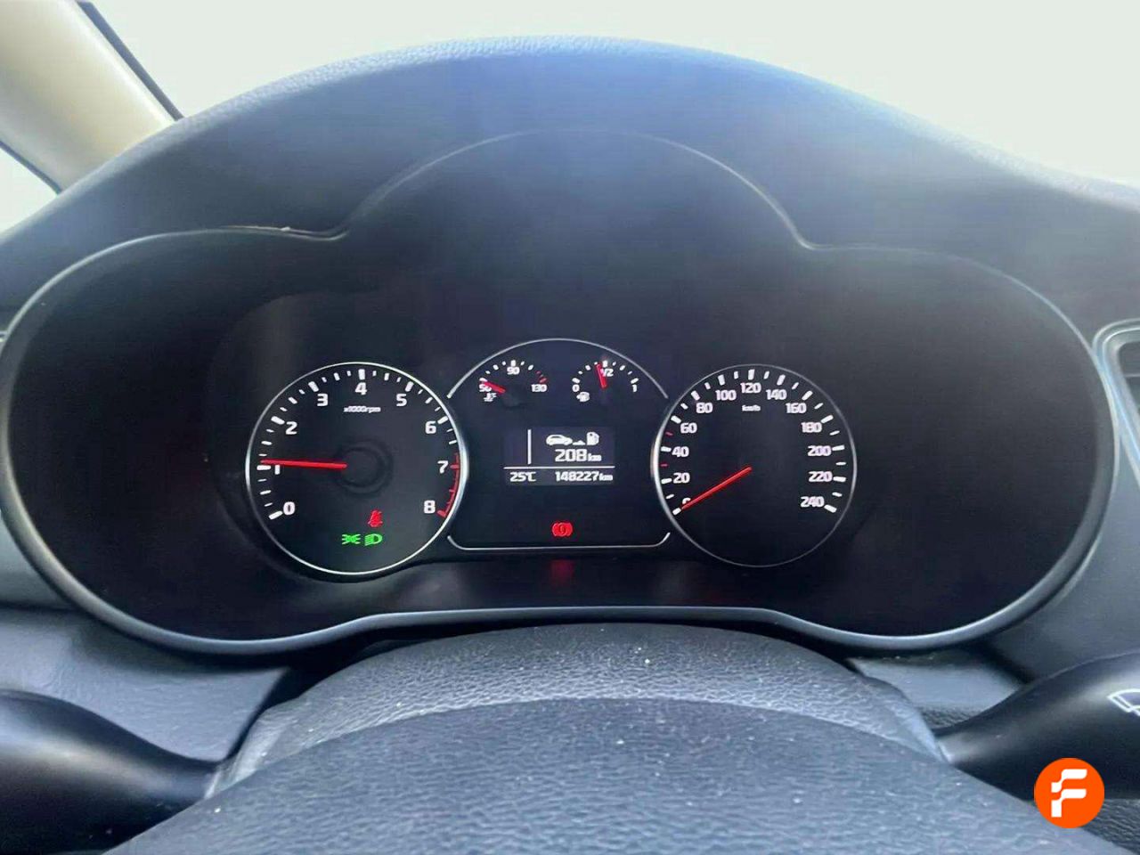 Foto Kia Carens 10