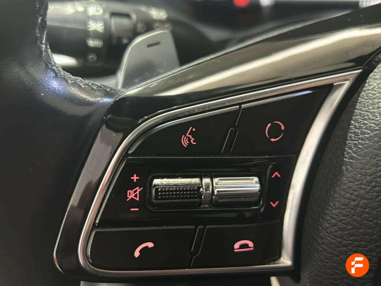 Foto Kia XCeed 23