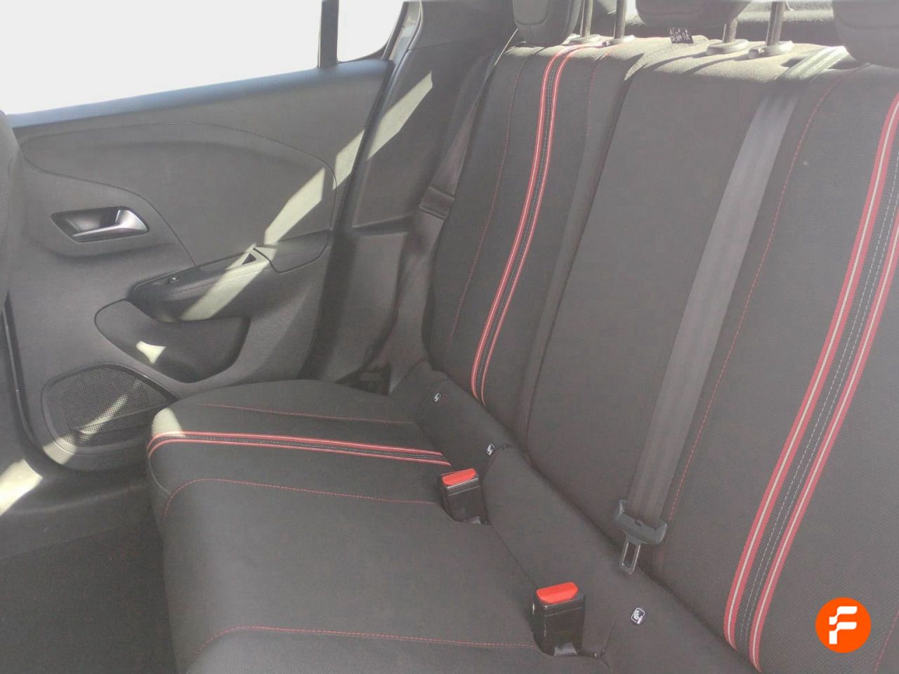 Foto Opel Corsa 16