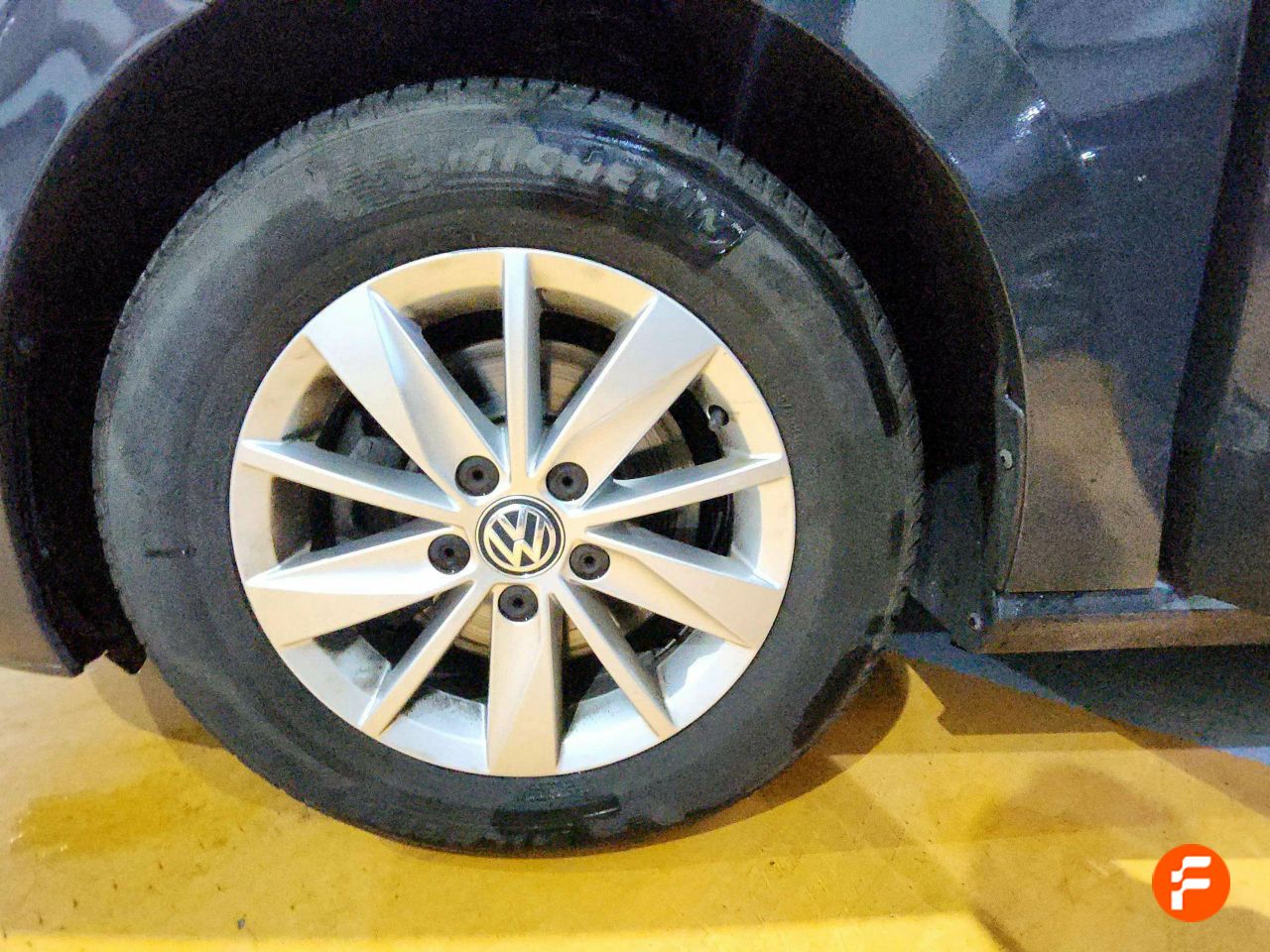 Foto Volkswagen Golf 18