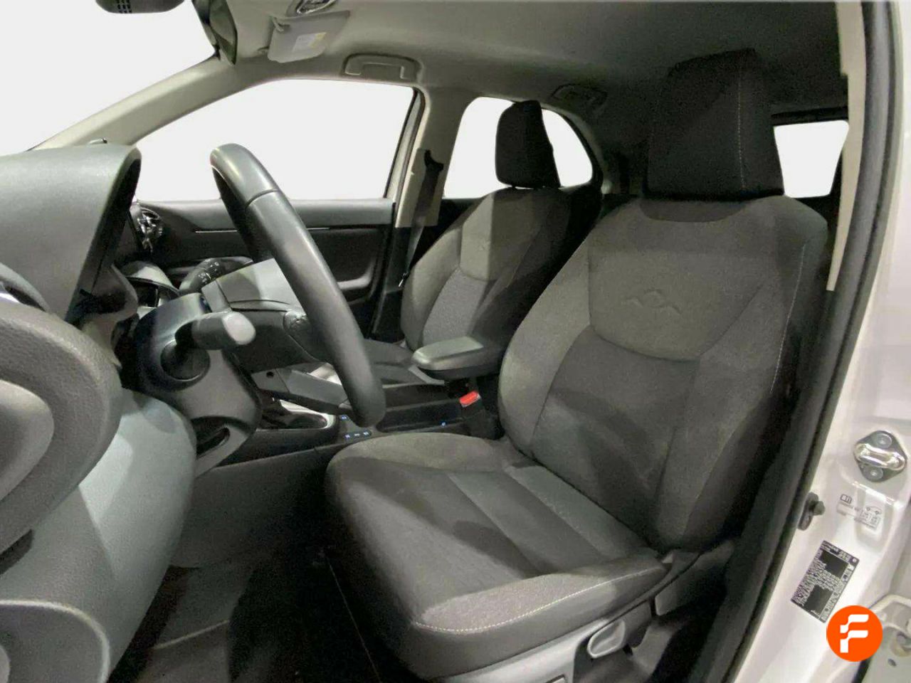 Foto Toyota Yaris 11