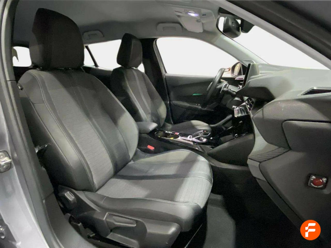 Foto Peugeot 2008 12