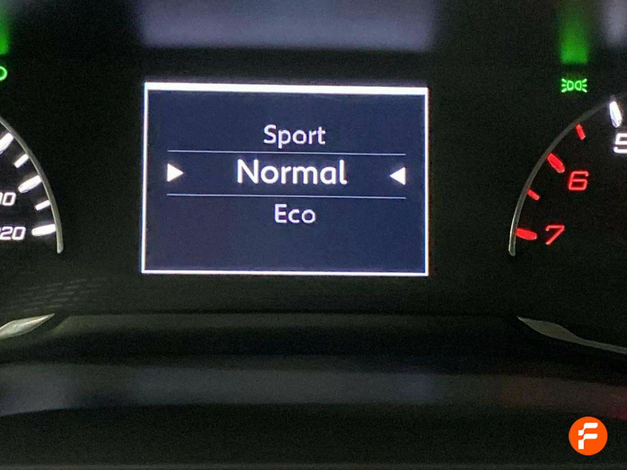 Foto Peugeot 2008 27