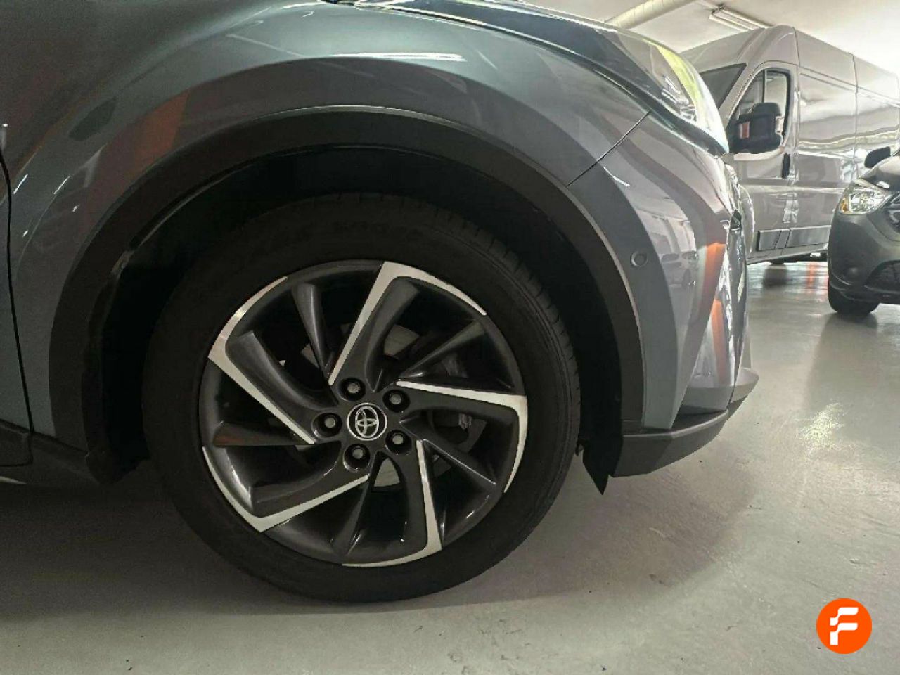 Foto Toyota C-HR 21