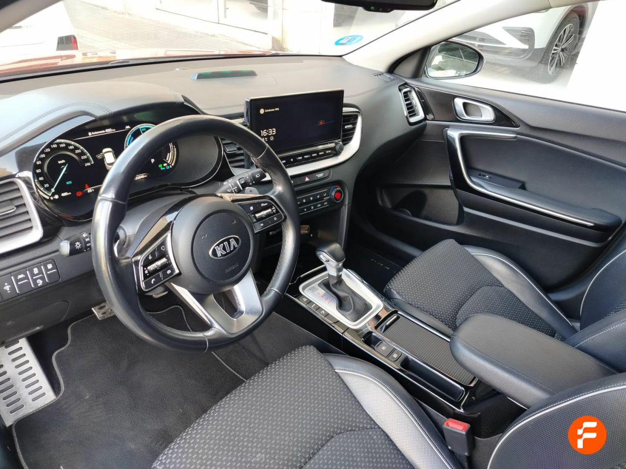 Foto Kia XCeed 18