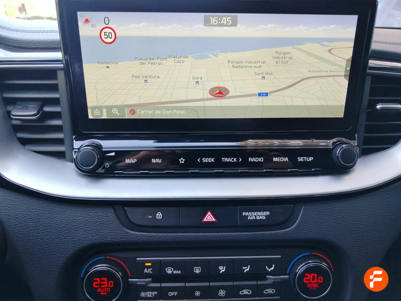 Foto Kia XCeed 20