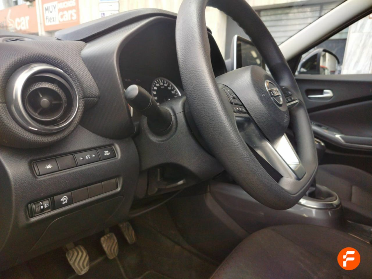 Foto Nissan Juke 12