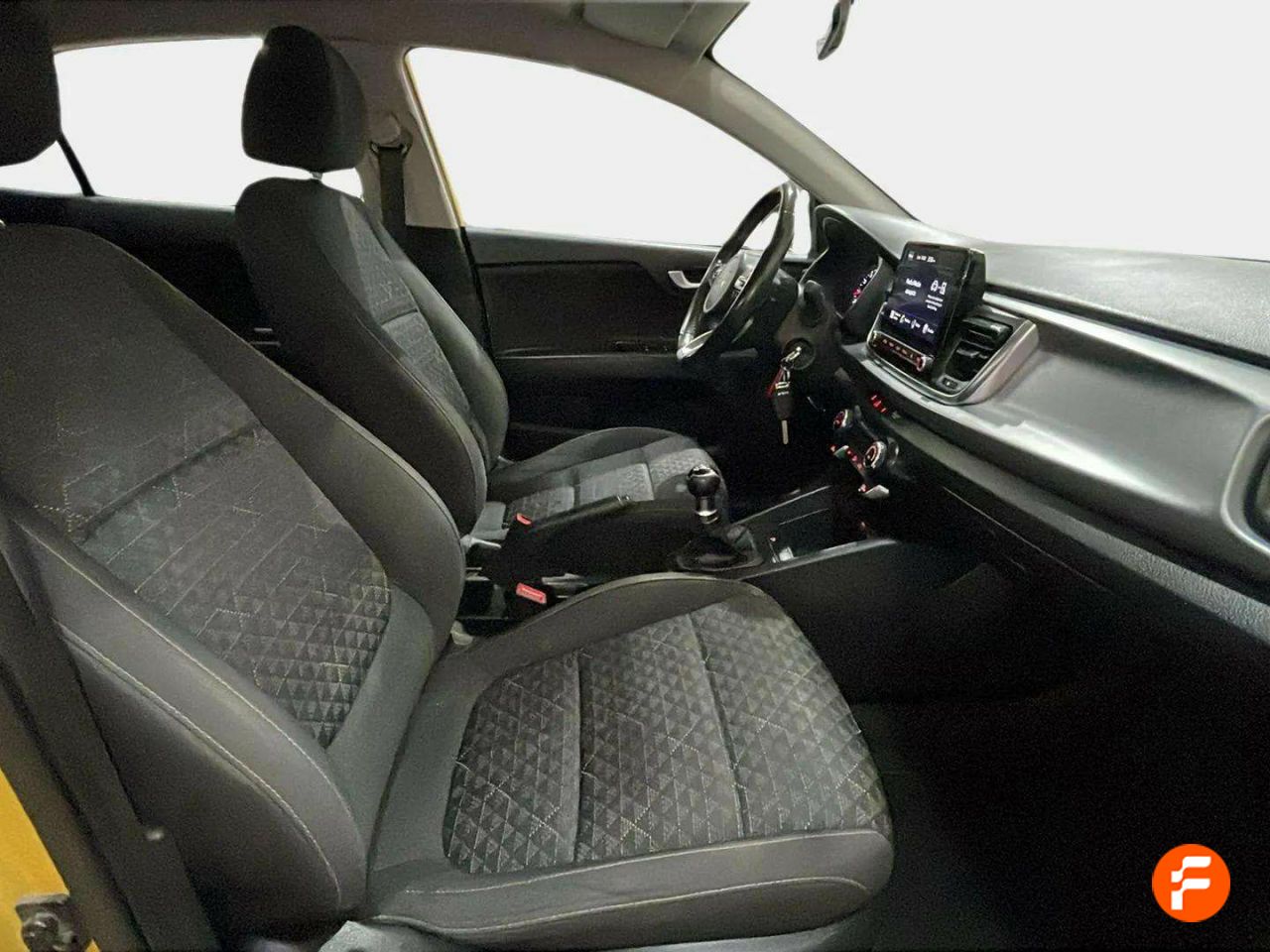 Foto Kia Rio 13