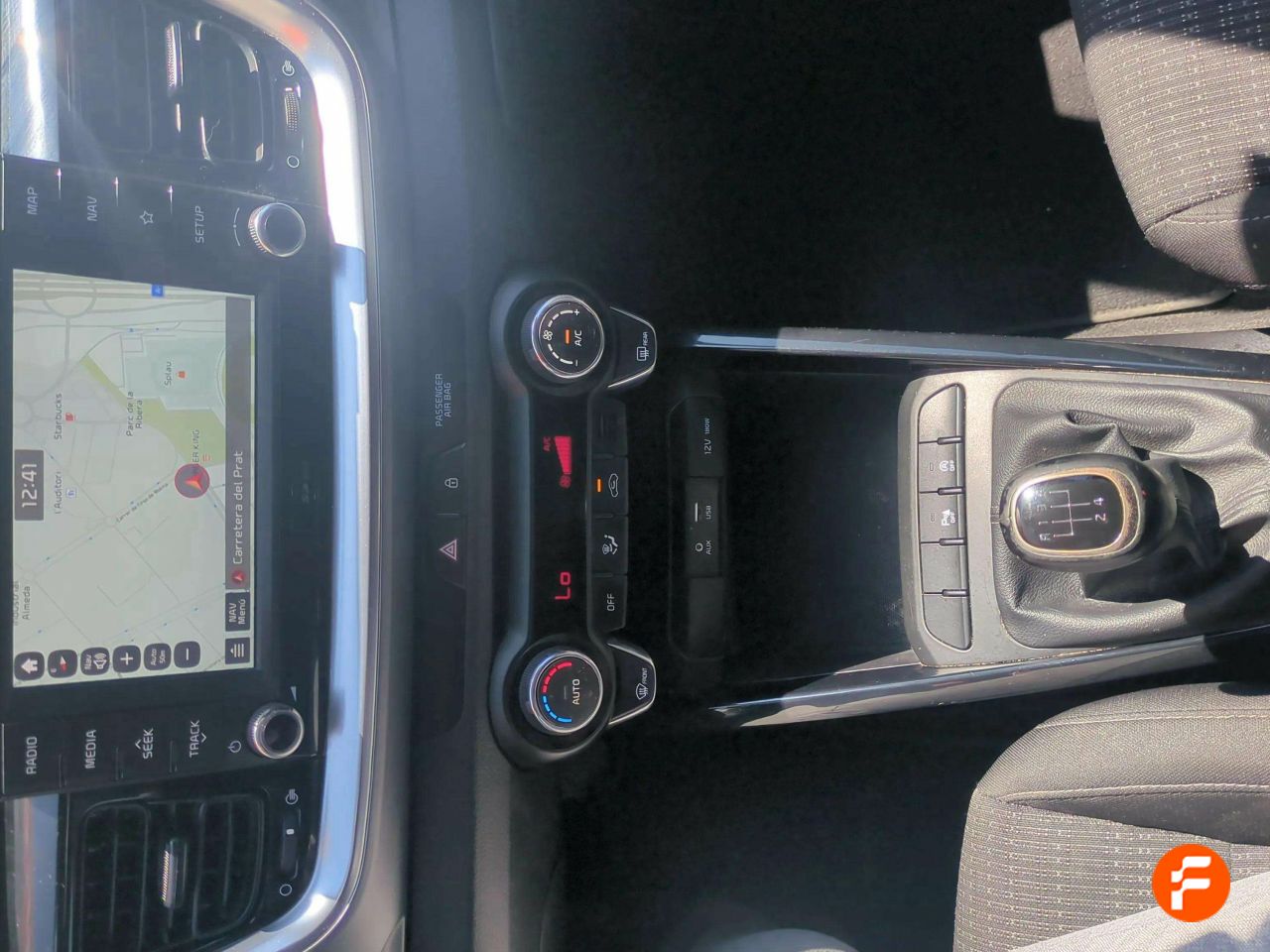 Foto Kia Stonic 23