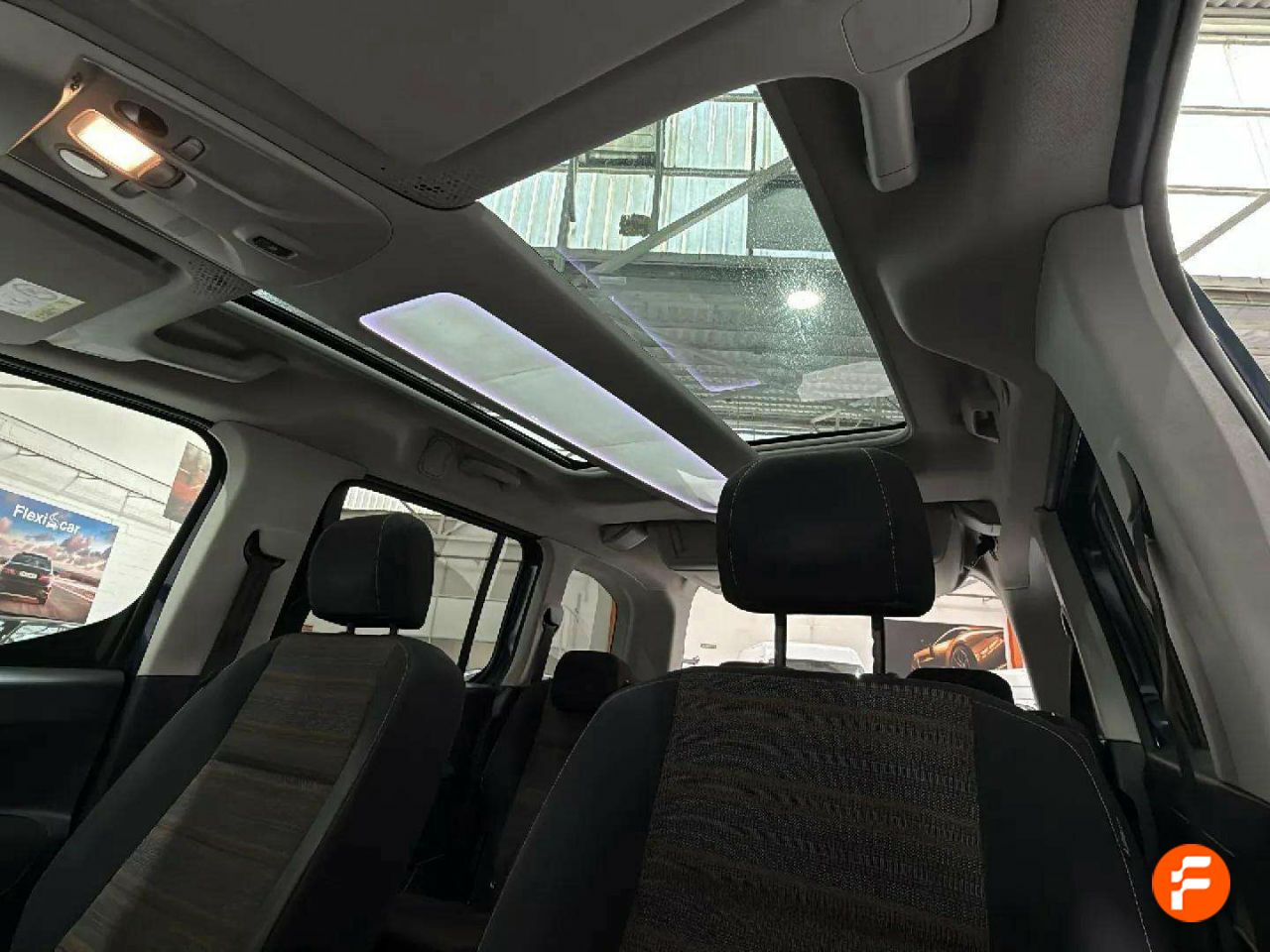 Foto Opel Combo 17