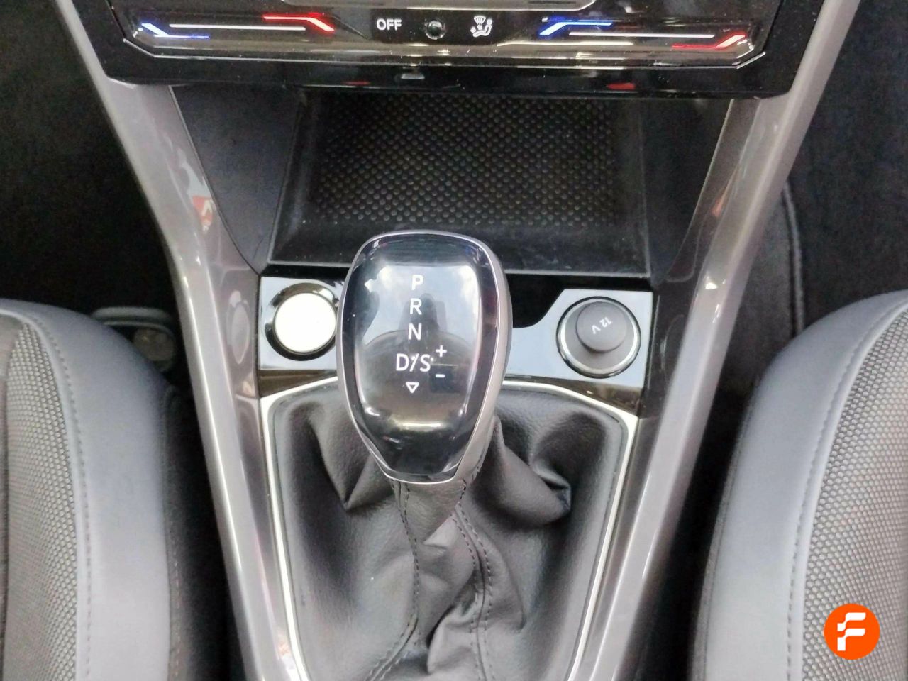 Foto Volkswagen T-Cross 22