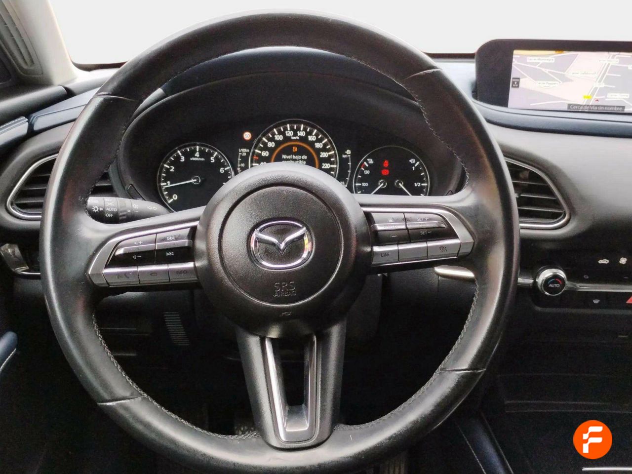 Foto Mazda CX-30 16