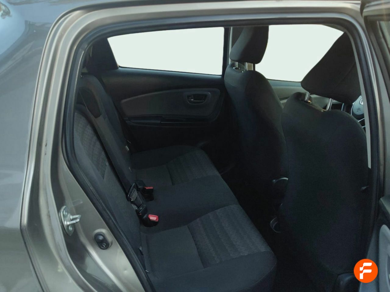 Foto Toyota Yaris 18
