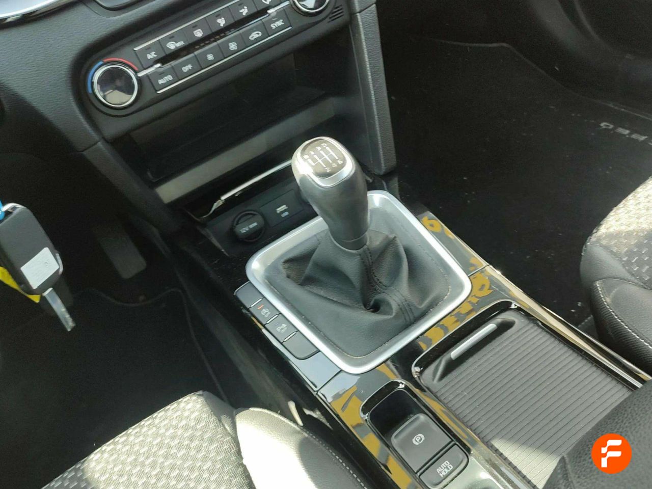 Foto Kia XCeed 18