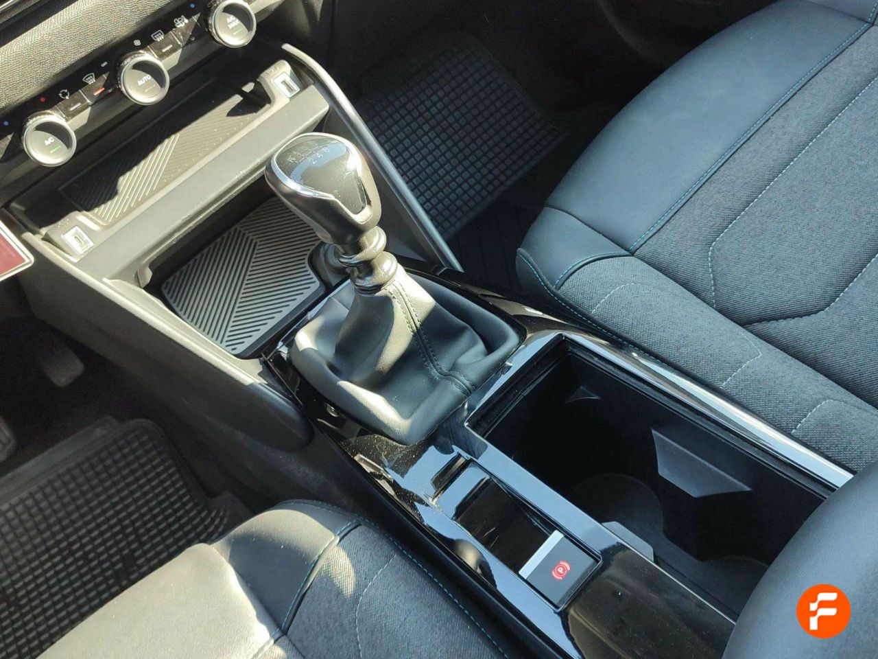 Foto Citroën C4 17