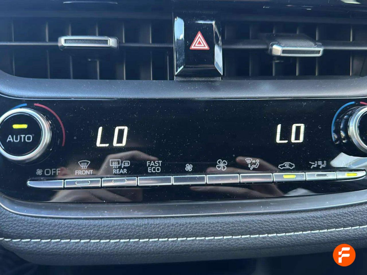 Foto Toyota Corolla 16