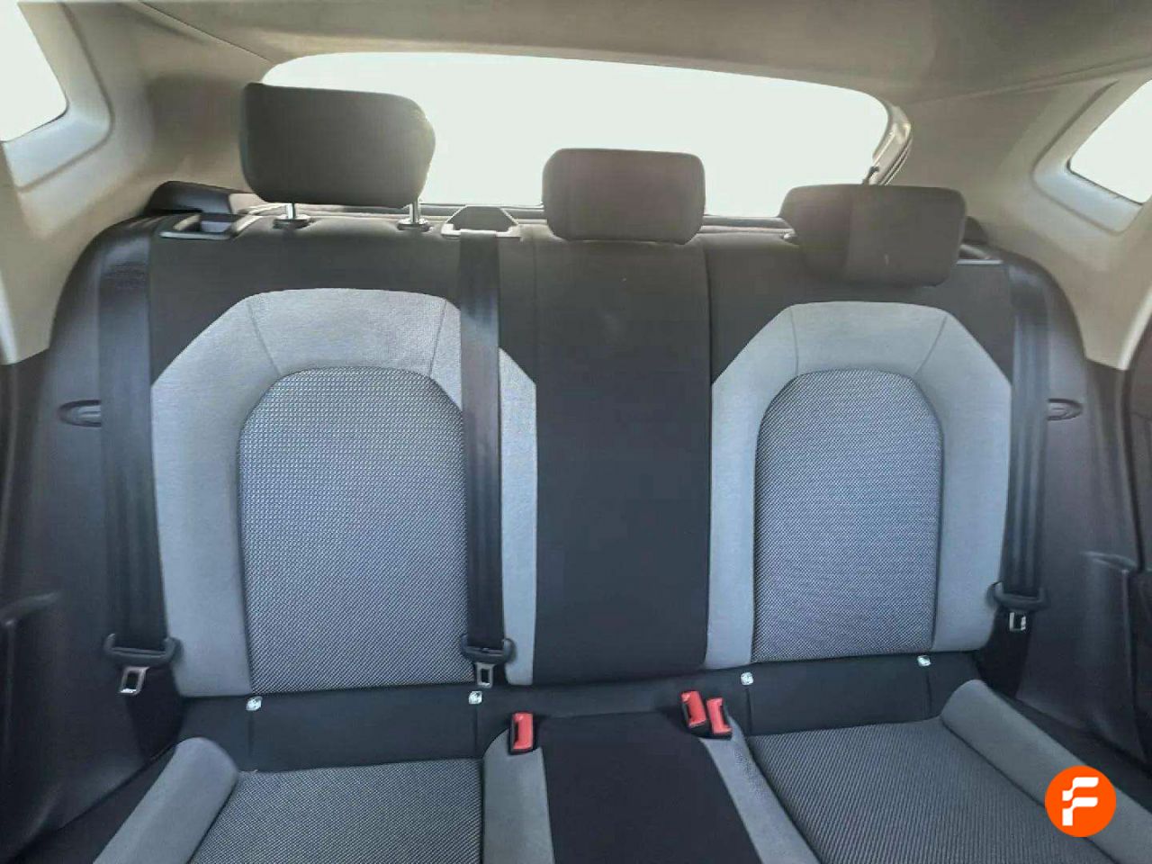 Foto Seat Ibiza 15