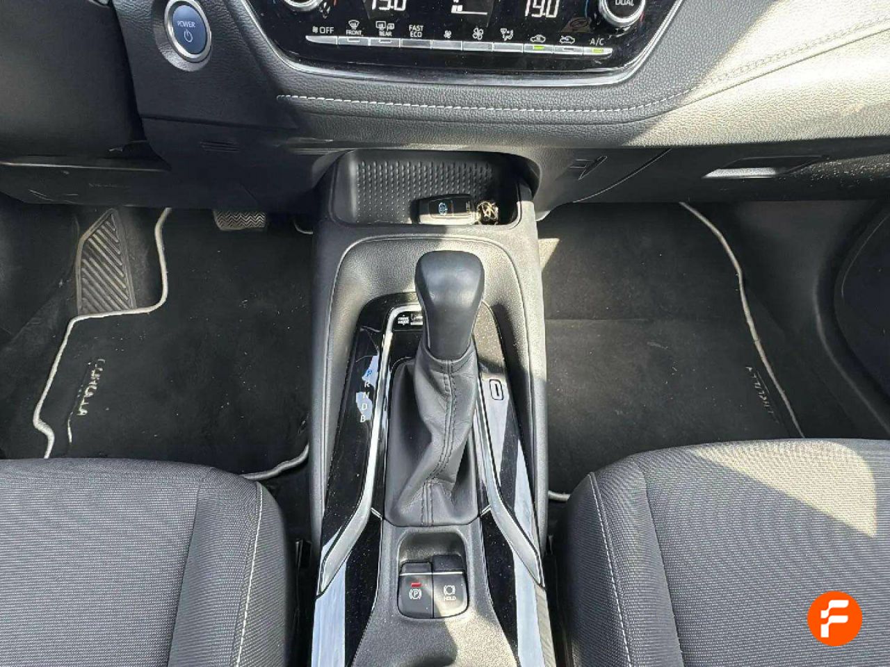 Foto Toyota Corolla 8