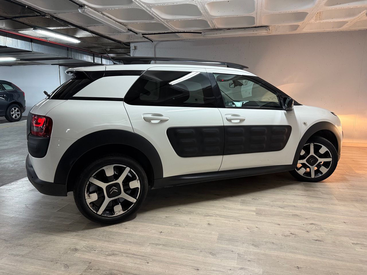 Foto Citroën C4 Cactus 22