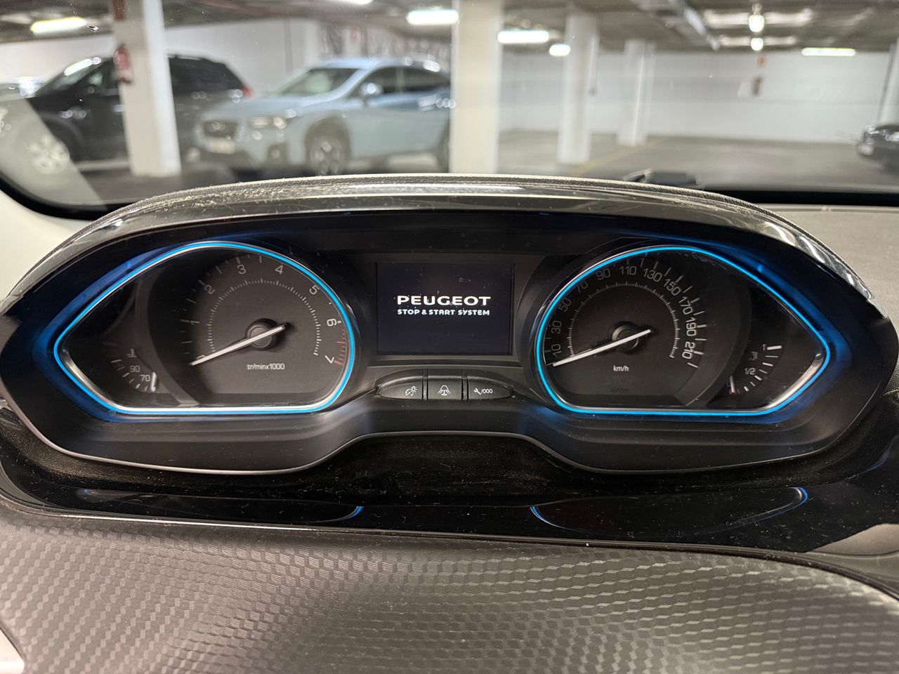 Foto Peugeot 2008 19