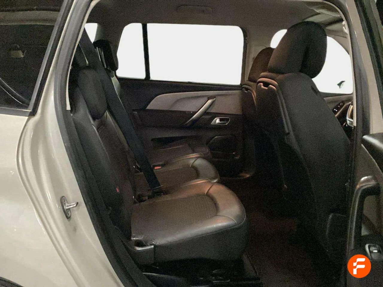 Foto Citroën Grand C4 SpaceTourer 28