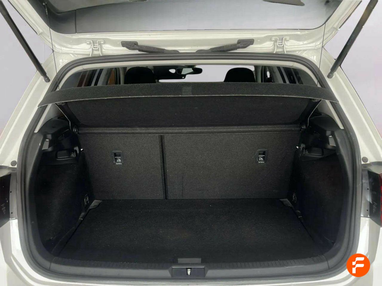 Foto Volkswagen Golf 8