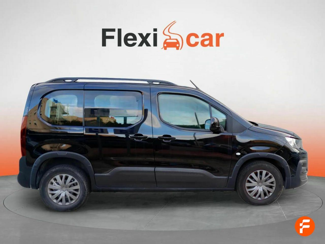 Foto Peugeot Rifter 10