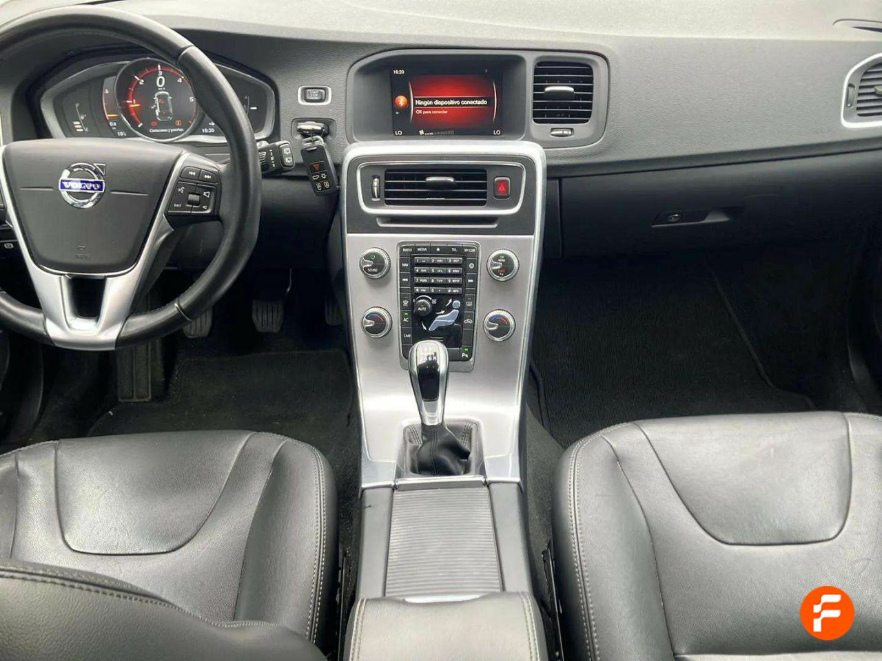 Foto Volvo V60 12
