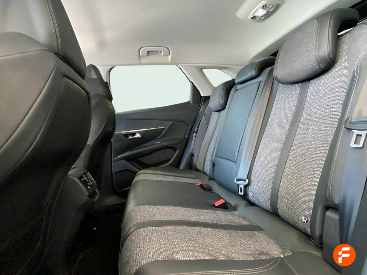 Foto Peugeot 3008 10