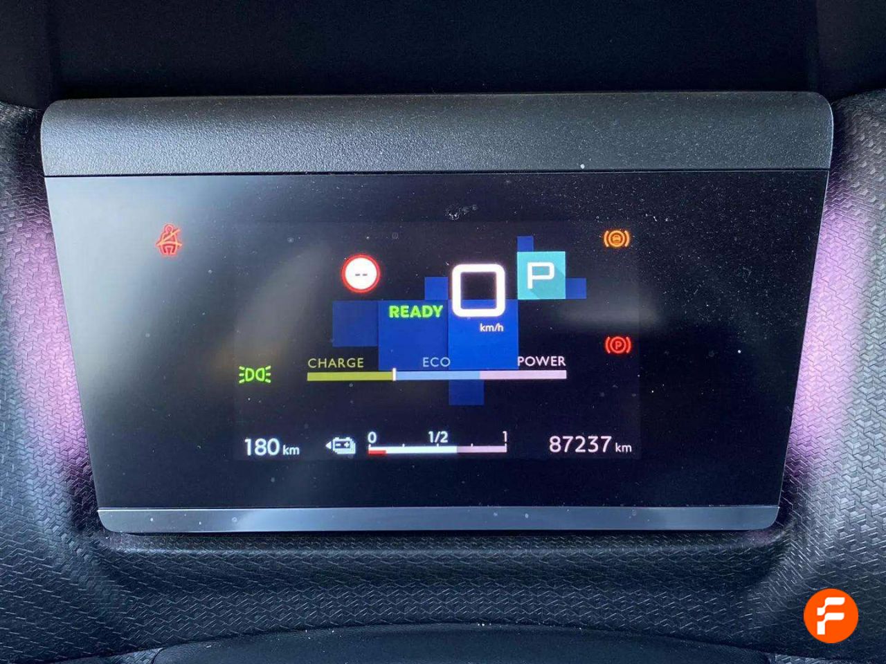Foto Citroën C4 13