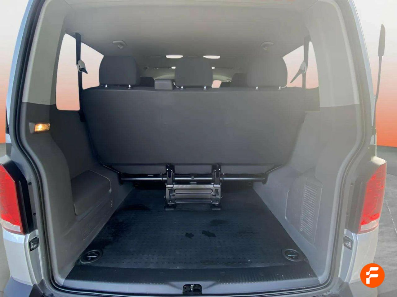 Foto Volkswagen Caravelle 17