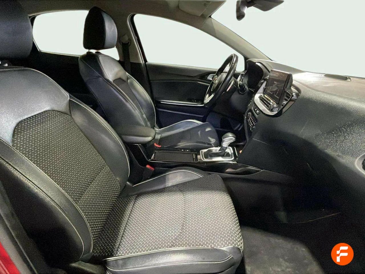 Foto Kia XCeed 13