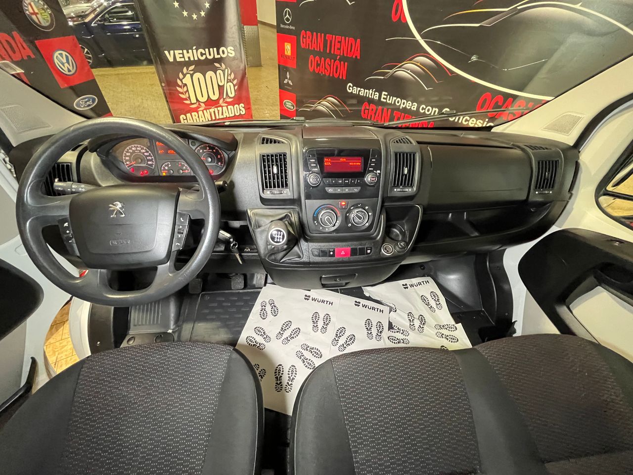 Foto Peugeot Boxer 18