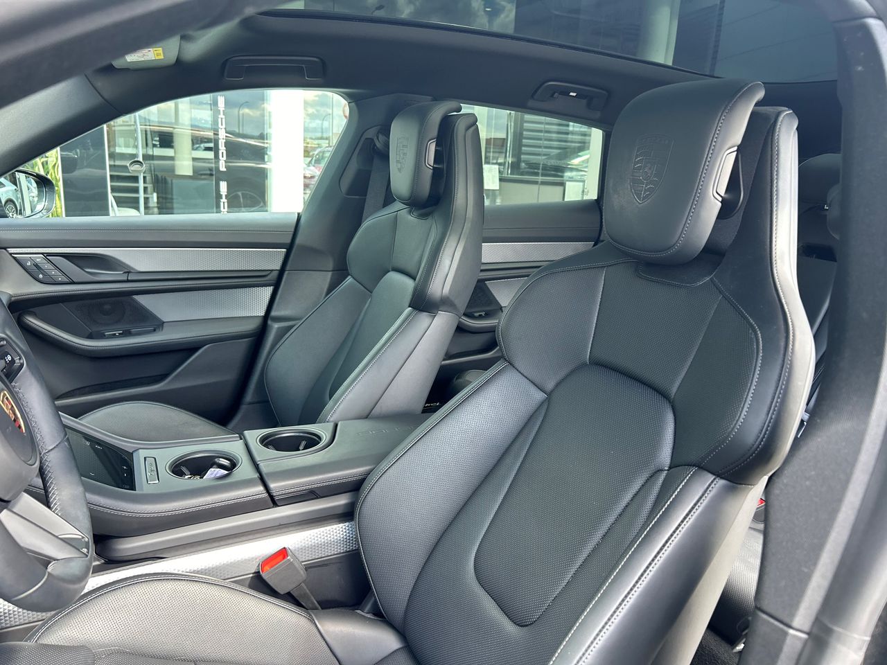 Foto Porsche Taycan 10